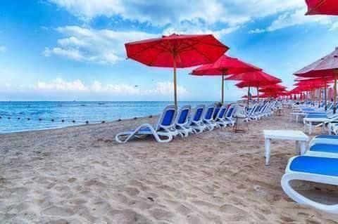 Chalet Porto South Beach - Beach Front Sea View Ain Sukhna Exteriör bild