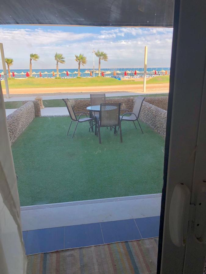 Chalet Porto South Beach - Beach Front Sea View Ain Sukhna Exteriör bild