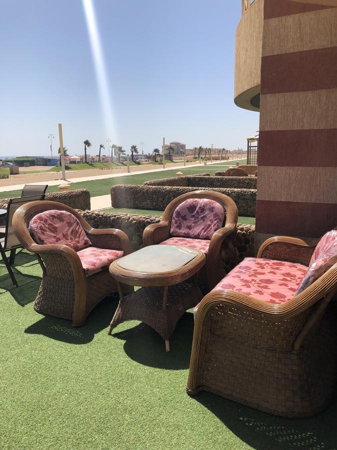 Chalet Porto South Beach - Beach Front Sea View Ain Sukhna Exteriör bild
